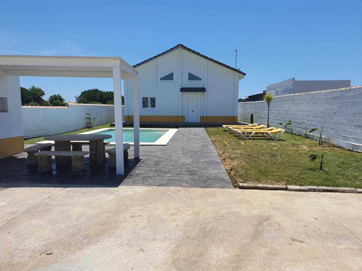 Villa Madera La Barrosa Chiclana de la Frontera Exterior photo