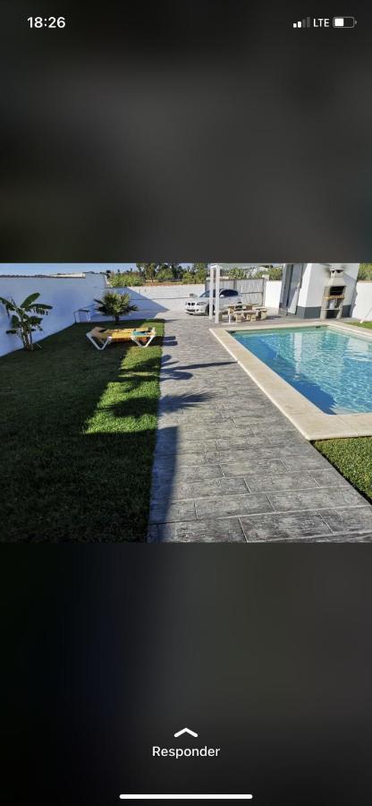 Villa Madera La Barrosa Chiclana de la Frontera Exterior photo